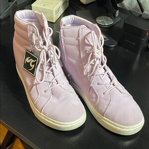 USED Fuego high tops